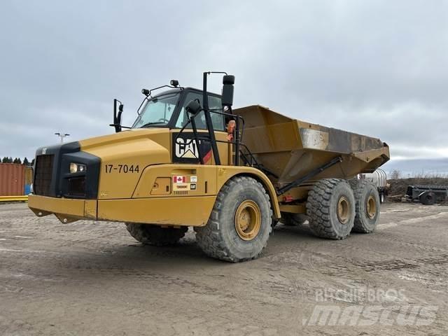 CAT 740B Dúmpers articulados