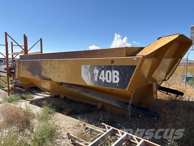 CAT 740B Transporte - Otros