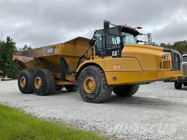 CAT 745 Dúmpers articulados