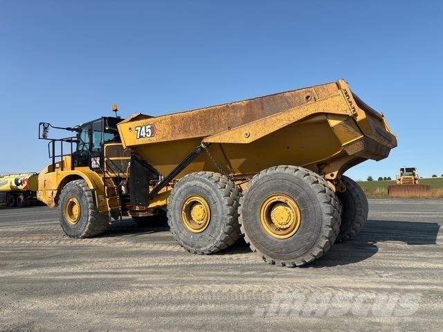 CAT 745 Dúmpers articulados