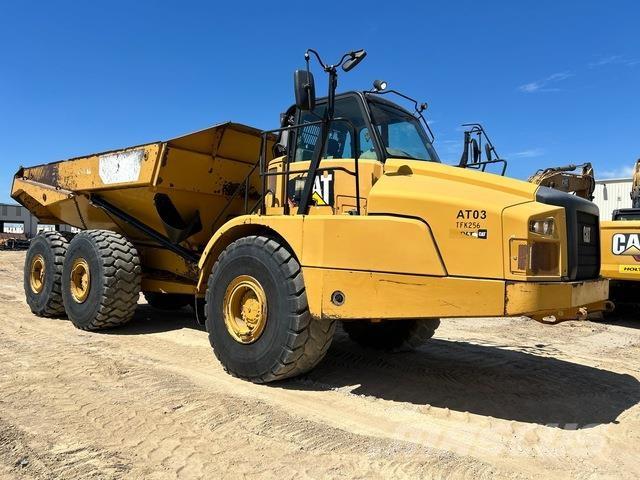 CAT 745C Dúmpers articulados