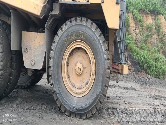 CAT 777E Dúmpers articulados