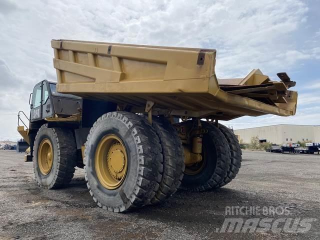 CAT 777F Dúmpers articulados