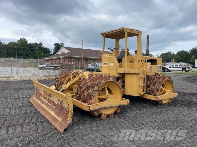 CAT 815 Compactadores de suelo