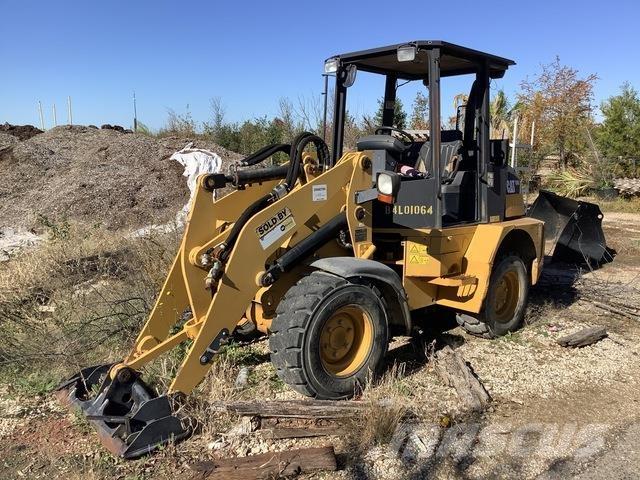 CAT 904B Cargadoras sobre ruedas