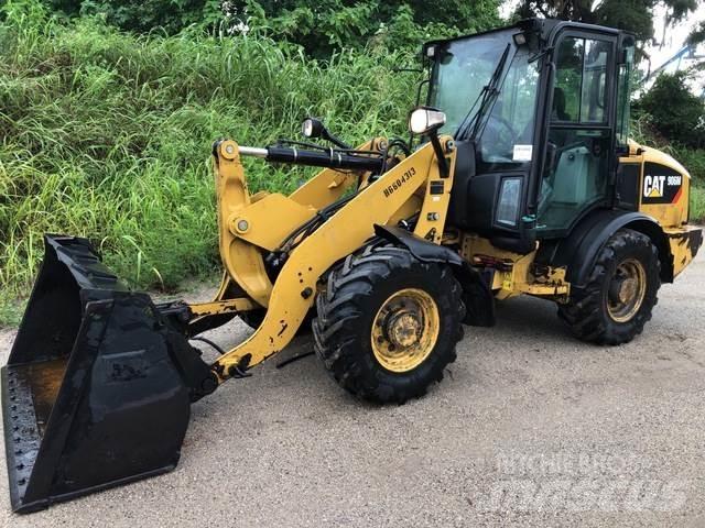 CAT 906M Cargadoras sobre ruedas