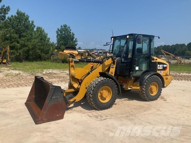 CAT 906M Cargadoras sobre ruedas
