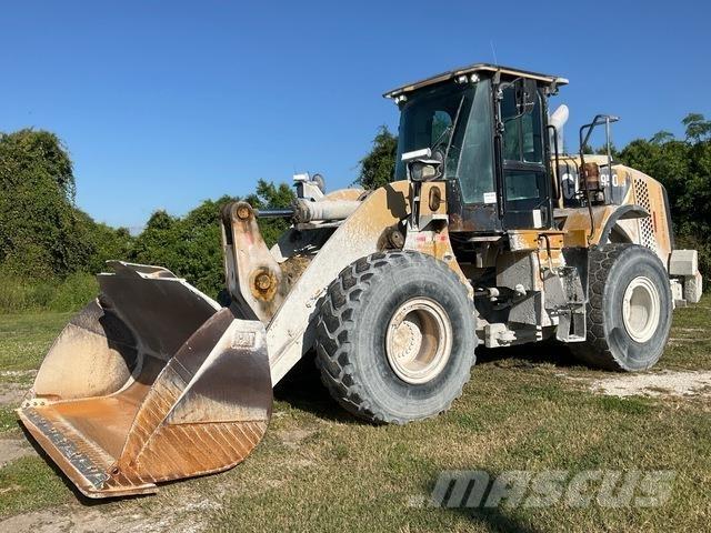 CAT 950M Cargadoras sobre ruedas
