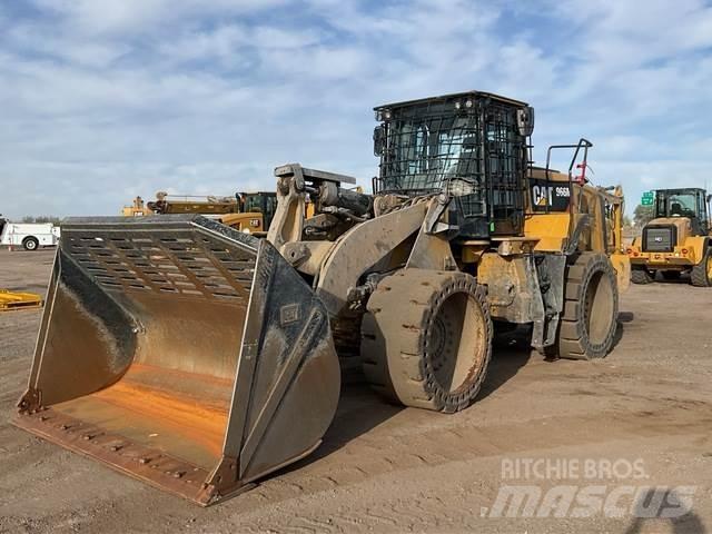 CAT 966M Cargadoras sobre ruedas