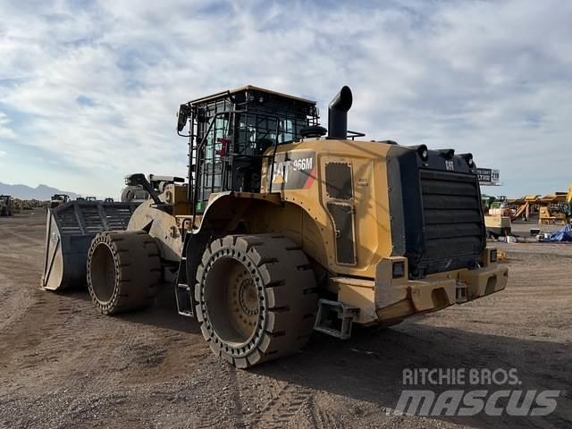 CAT 966M Cargadoras sobre ruedas