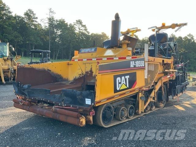 CAT AP-1055D Asfaltadoras