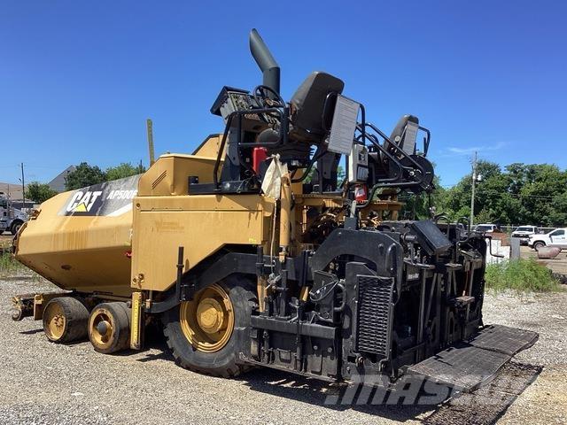 CAT AP 550E Asfaltadoras
