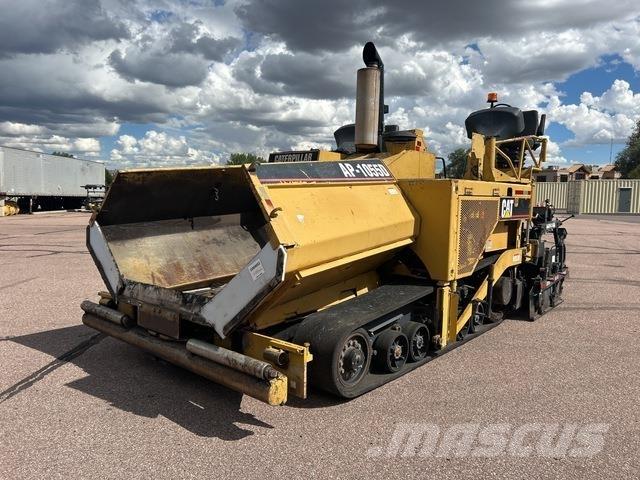 CAT AP1055D Asfaltadoras