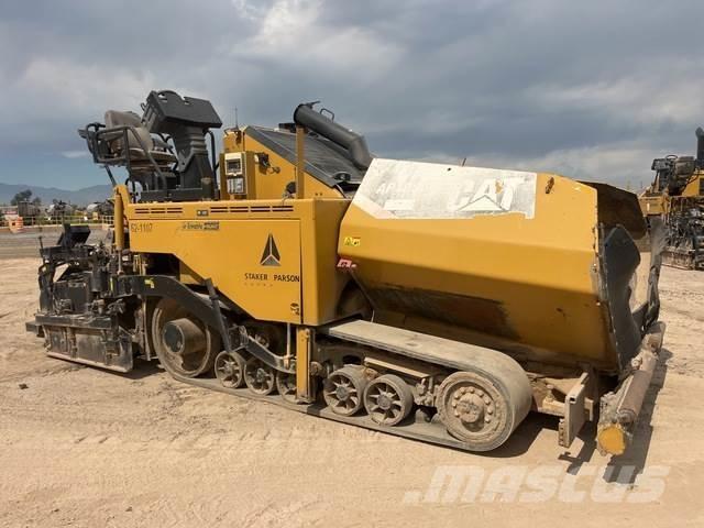 CAT AP1055E Asfaltadoras