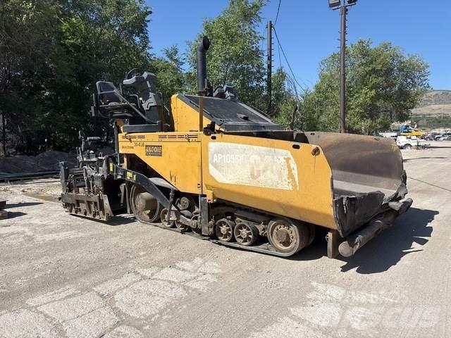 CAT AP1055F Asfaltadoras