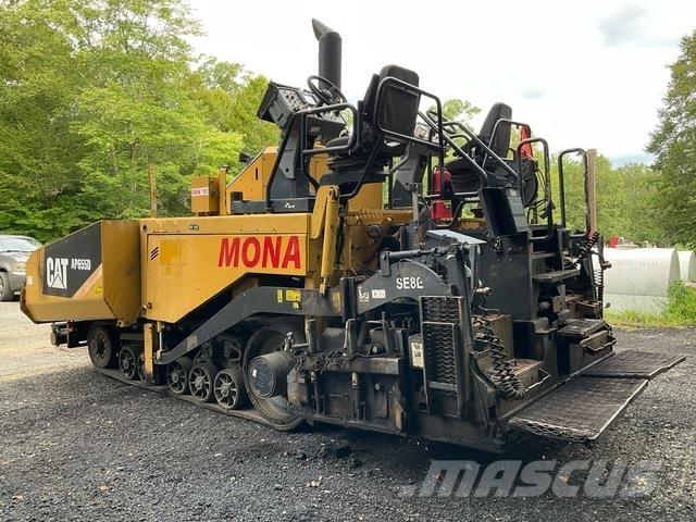 CAT AP655D Asfaltadoras