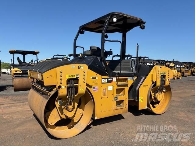 CAT CB-54B Rodillos de doble tambor