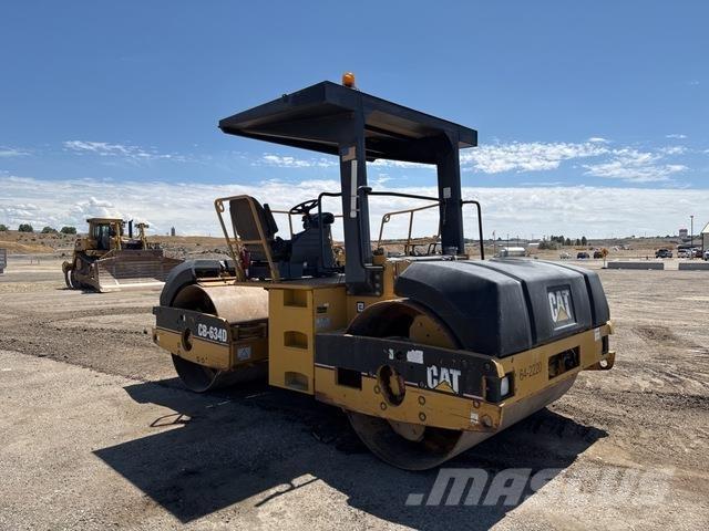CAT CB-634D Rodillos de doble tambor