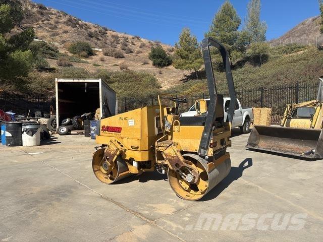 CAT CB224C Rodillos de doble tambor