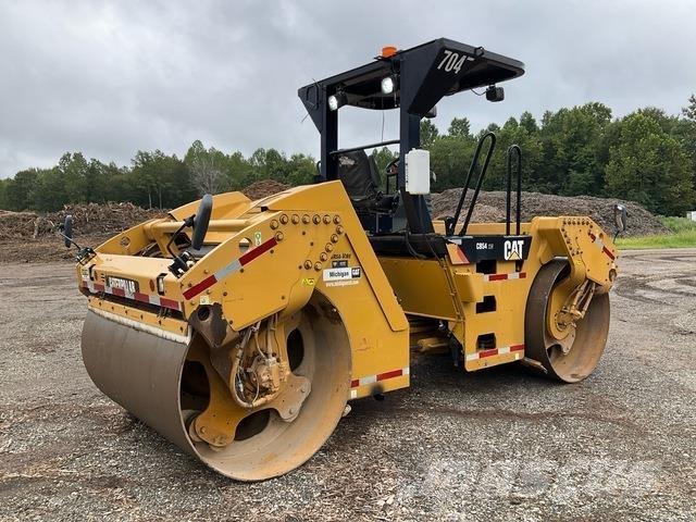 CAT CB54 Rodillos de doble tambor