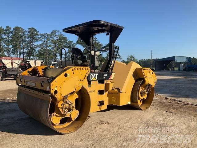 CAT CB64 Rodillos de doble tambor