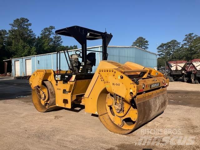 CAT CB64 Rodillos de doble tambor