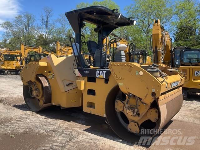 CAT CB64 Rodillos de doble tambor