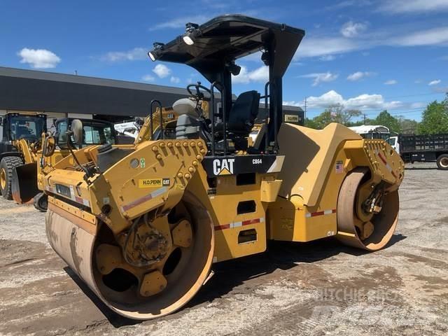 CAT CB64 Rodillos de doble tambor