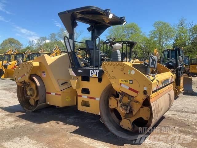 CAT CB64 Rodillos de doble tambor