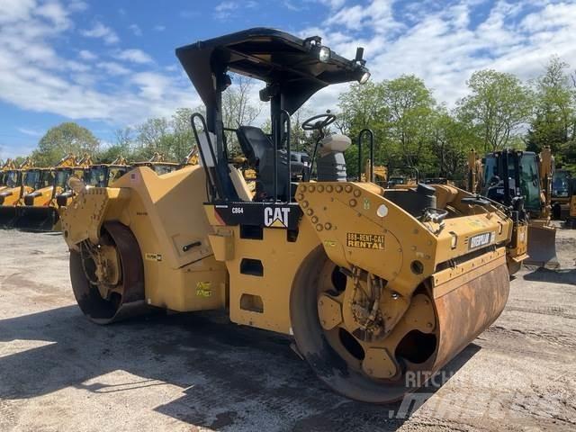 CAT CB64 Rodillos de doble tambor