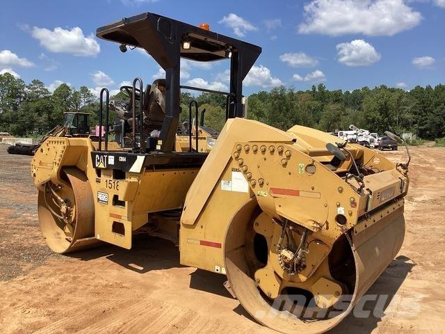 CAT CB64 Rodillos de doble tambor