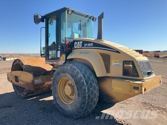 CAT CP-563E Rodillos de un solo tambor