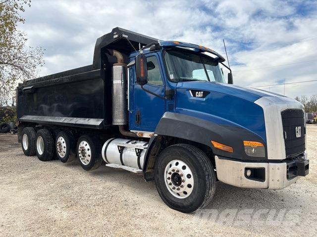 CAT CT660 Camiones bañeras basculantes o volquetes