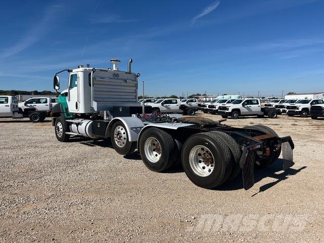 CAT CT660S Cabezas tractoras