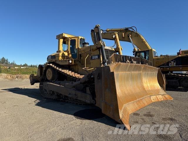 CAT D10N Buldozer sobre oruga