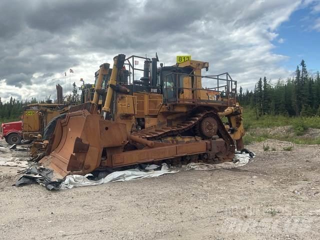 CAT D10T Buldozer sobre oruga