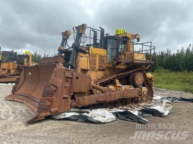 CAT D10T Buldozer sobre oruga