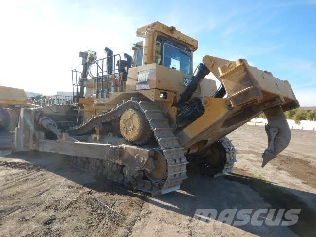 CAT D10T2 Buldozer sobre oruga