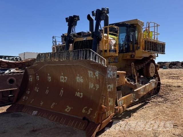 CAT D10T2 Buldozer sobre oruga