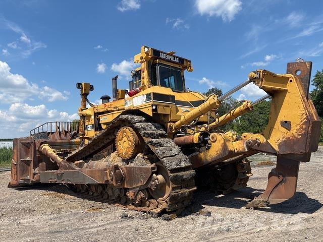 CAT D11R Buldozer sobre oruga