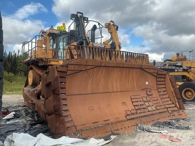 CAT D11T Buldozer sobre oruga