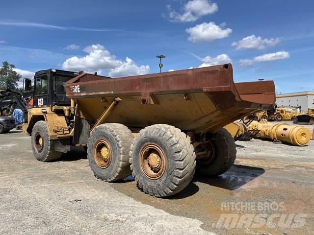 CAT D250E Dúmpers articulados