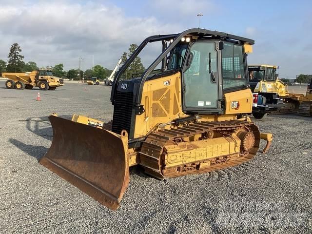 CAT D3 Buldozer sobre oruga