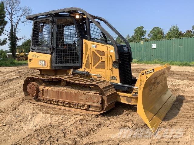 CAT D3 XL Buldozer sobre oruga