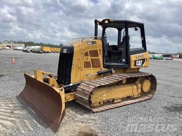 CAT D3K2 LGP Buldozer sobre oruga