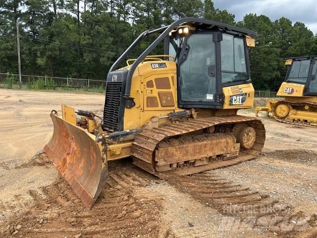 CAT D3K2 LGP Buldozer sobre oruga