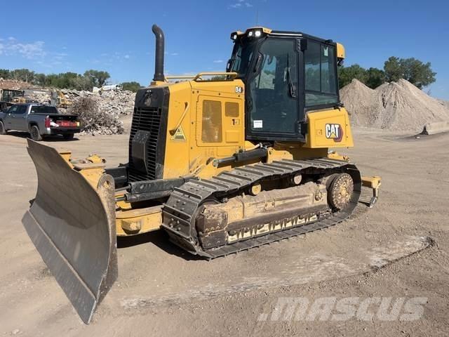 CAT D4 Buldozer sobre oruga