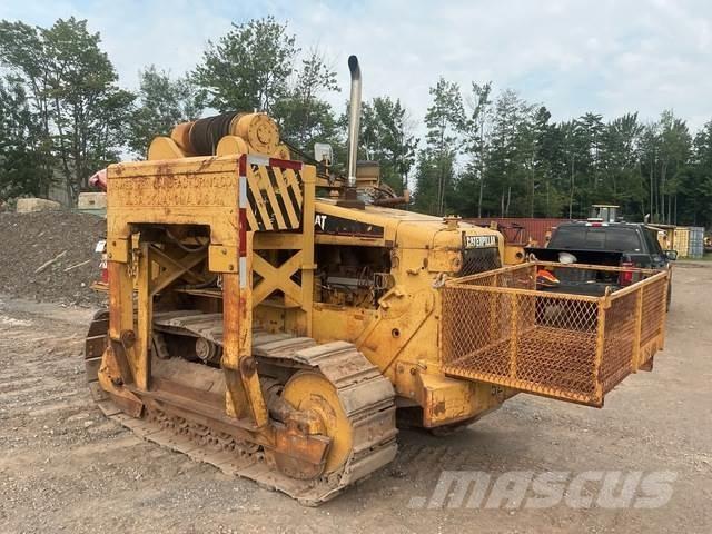 CAT D4E 20 Grúa tiendetubos