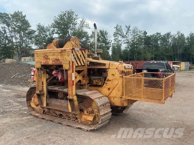 CAT D4E 20 Grúa tiendetubos