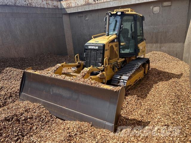 CAT D4K LGP Buldozer sobre oruga